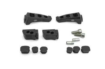 TRIUMPH TOURING FOOT PEG SET P