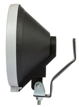 LISATULE TUGI. VÄRVITUD