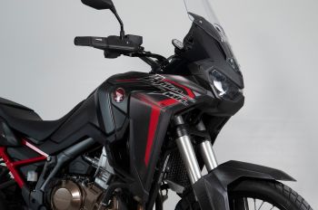 SCRTCH SVR SIDE AFRICA TWIN