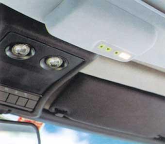 KATUSELUUK BREZZA 12V LA