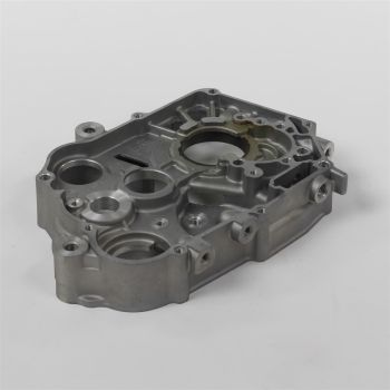 CARTER MOTEUR DROIT 125CC YX