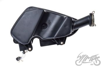 Õhupuhasti korpus koos svamm elemendiga