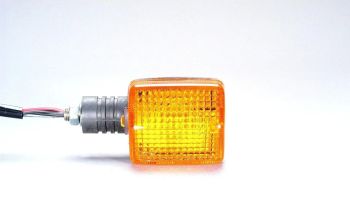 TURN SIGNAL AMBER HO F