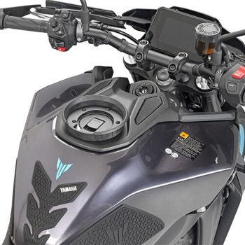 Givi Flange Yamaha MT-09 (2024)