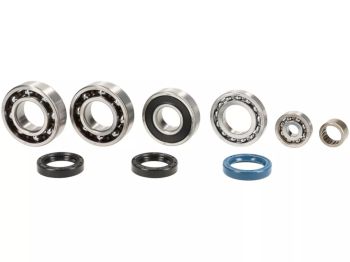 Bearing and oil seal set for engine casing and crankshaft -QUATTRINI M200- Vespa V50/PV/ET3/PK - 6205TN9 C4 - FKM/Viton®
